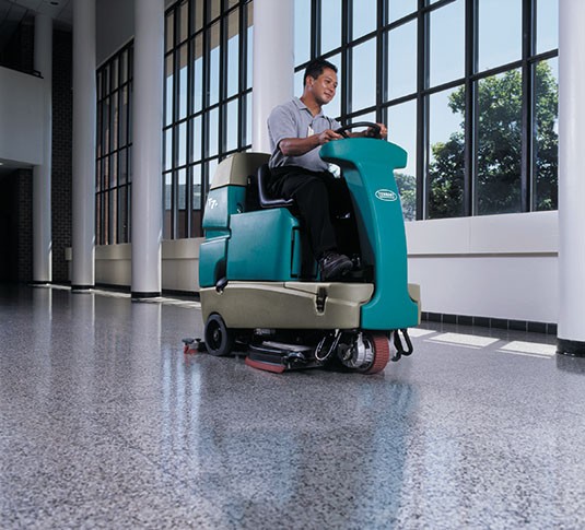 T7+ Ride-On Floor Scrubber-Dryer alt 7